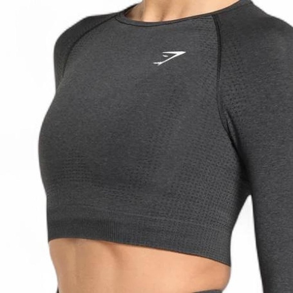 Gymshark Vital Crop Top – Dark Gray, Size S - Picture 3 of 10